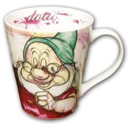 DISNEY  SEPT NAINS Mug...