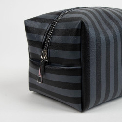 TROUSSE DE TOILETTE MERCREDI