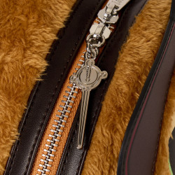 Sac à dos en peluche Shrek Loungefly Le Chat Potté 26 cm