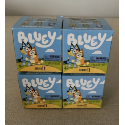 Blind box figurine mashems...