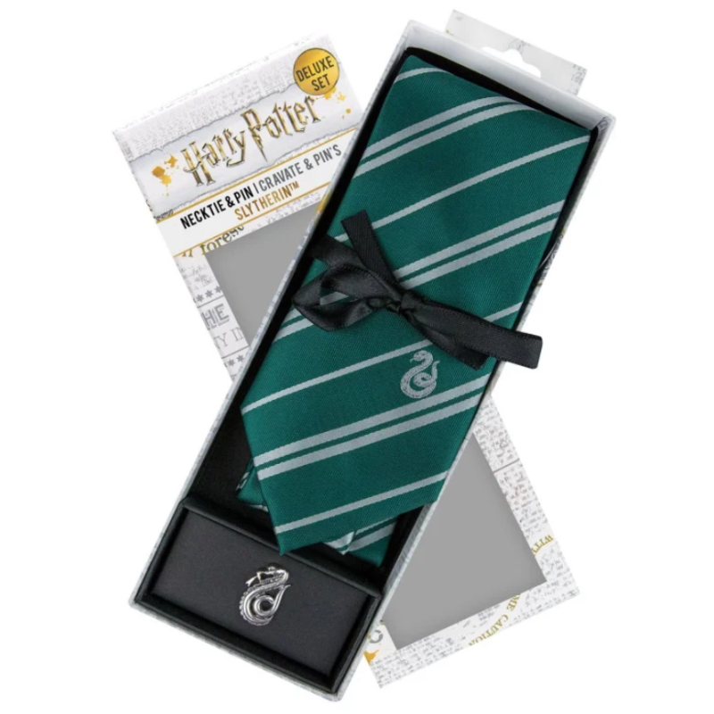 Harry Potter - Cravate Deluxe et Pin's Serpentard