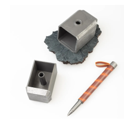 Set Stylo-bille avec son Socle 3D THOR - Marteau - Marvel